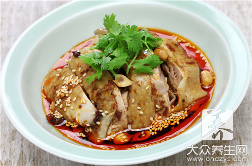 雞肉白菜可以一起吃嗎