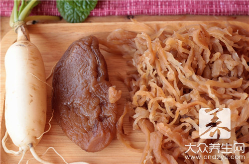 白羅卜能和山藥同吃嗎