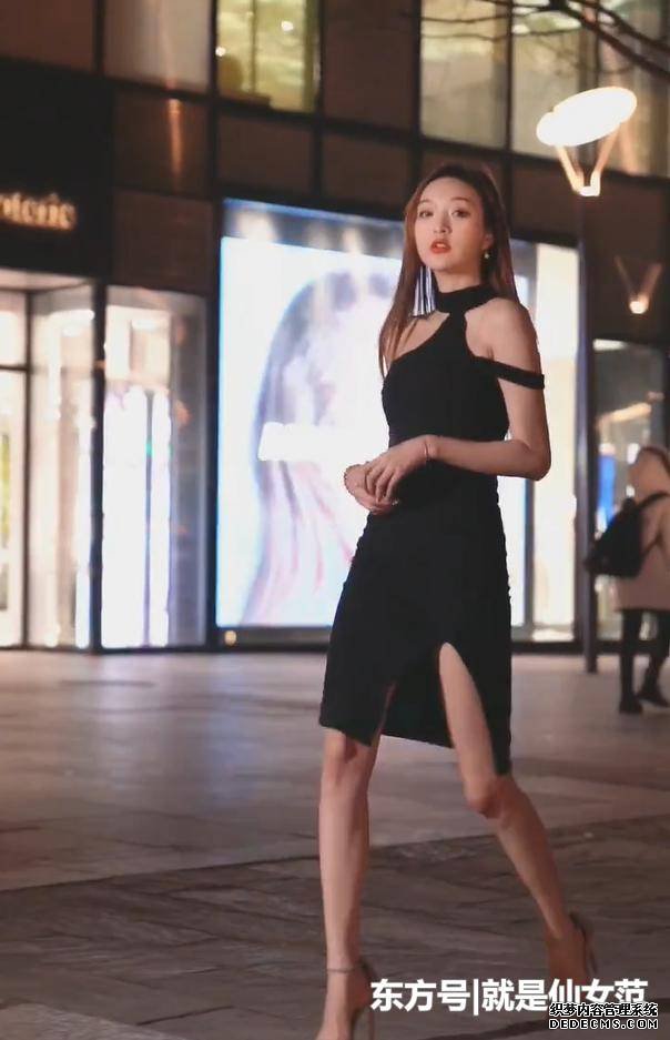 黑色長裙的小姐姐，乾淨又清純