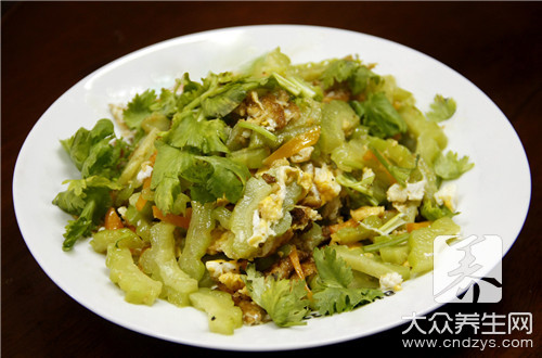 怎麼煎蛋不粘鍋