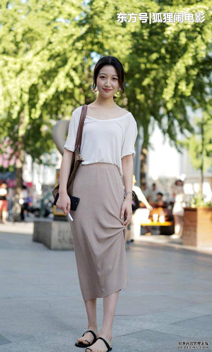 小姐姐，飄逸靈動優雅可人！