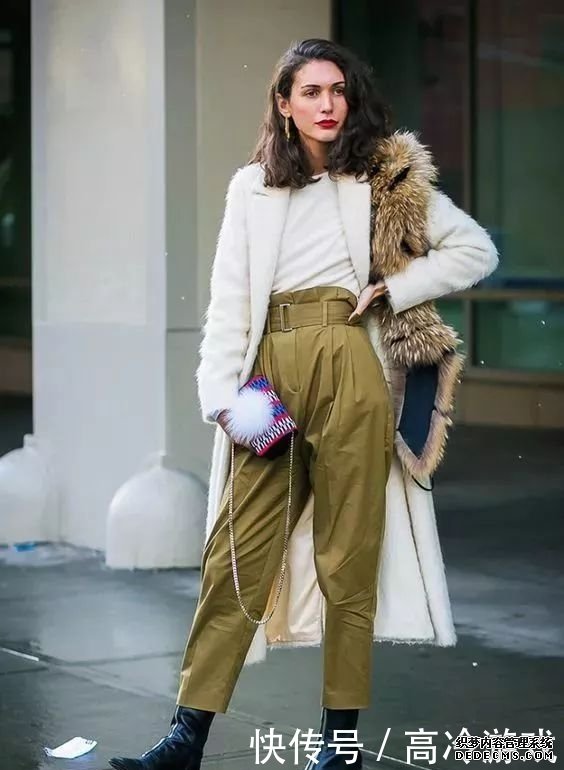 時尚美女街拍風格獨特的美女