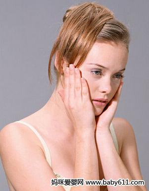 產後抑鬱症 產後誘發抑鬱的因素