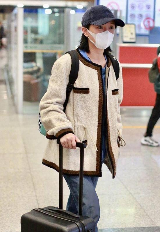 周迅機場時尚舒適才是最重要