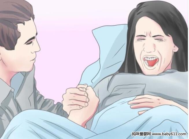 國外產婦的那些新奇分娩方式