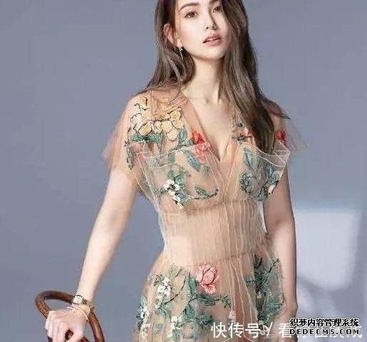 昆凌穿搭時尚情商又高