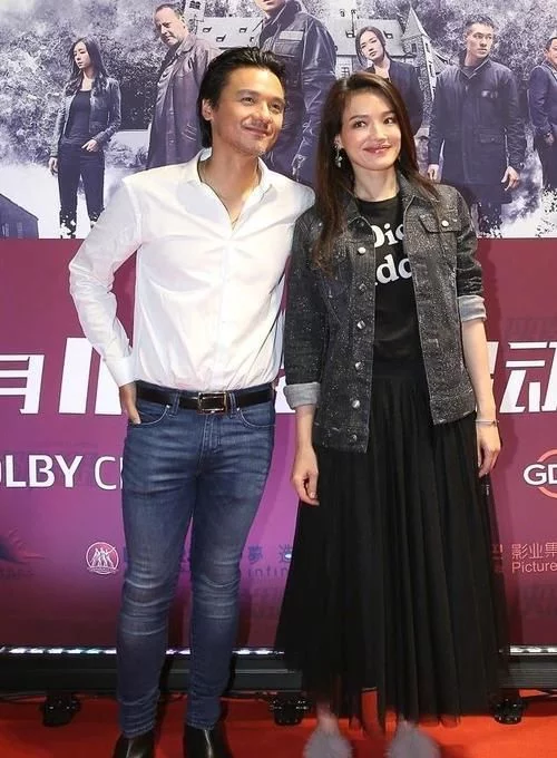 舒淇太少女，穿紗裙還搭毛毛鞋