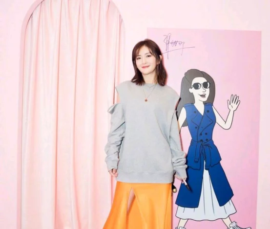 謝娜現在的穿搭好時髦