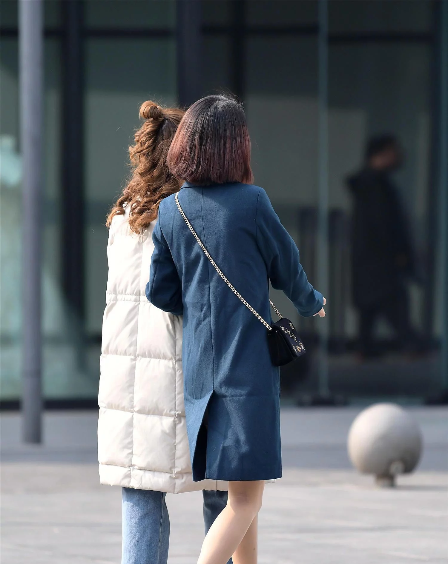 時尚的姑娘選擇細高跟