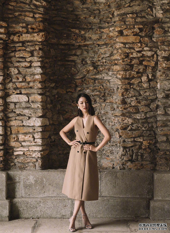 李亞男春日時尚寫真釋出