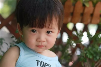 學會這幾個錦囊妙計，寶寶春季快速長個