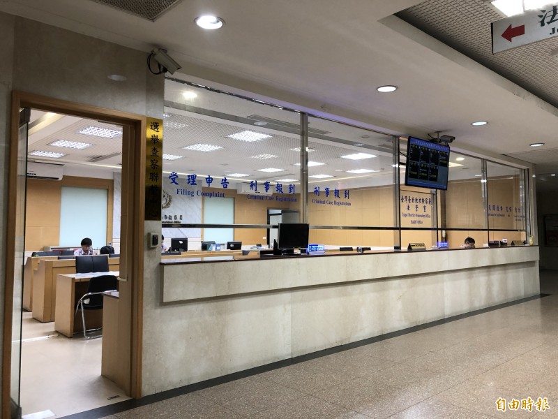 2度摸國中少女下體 教會輔導師辯「幫擦蚊子藥」被起訴_牛軋糖